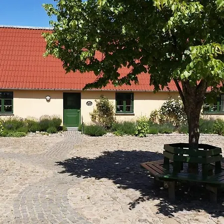 Foxhouse Semesterbostad Præstø